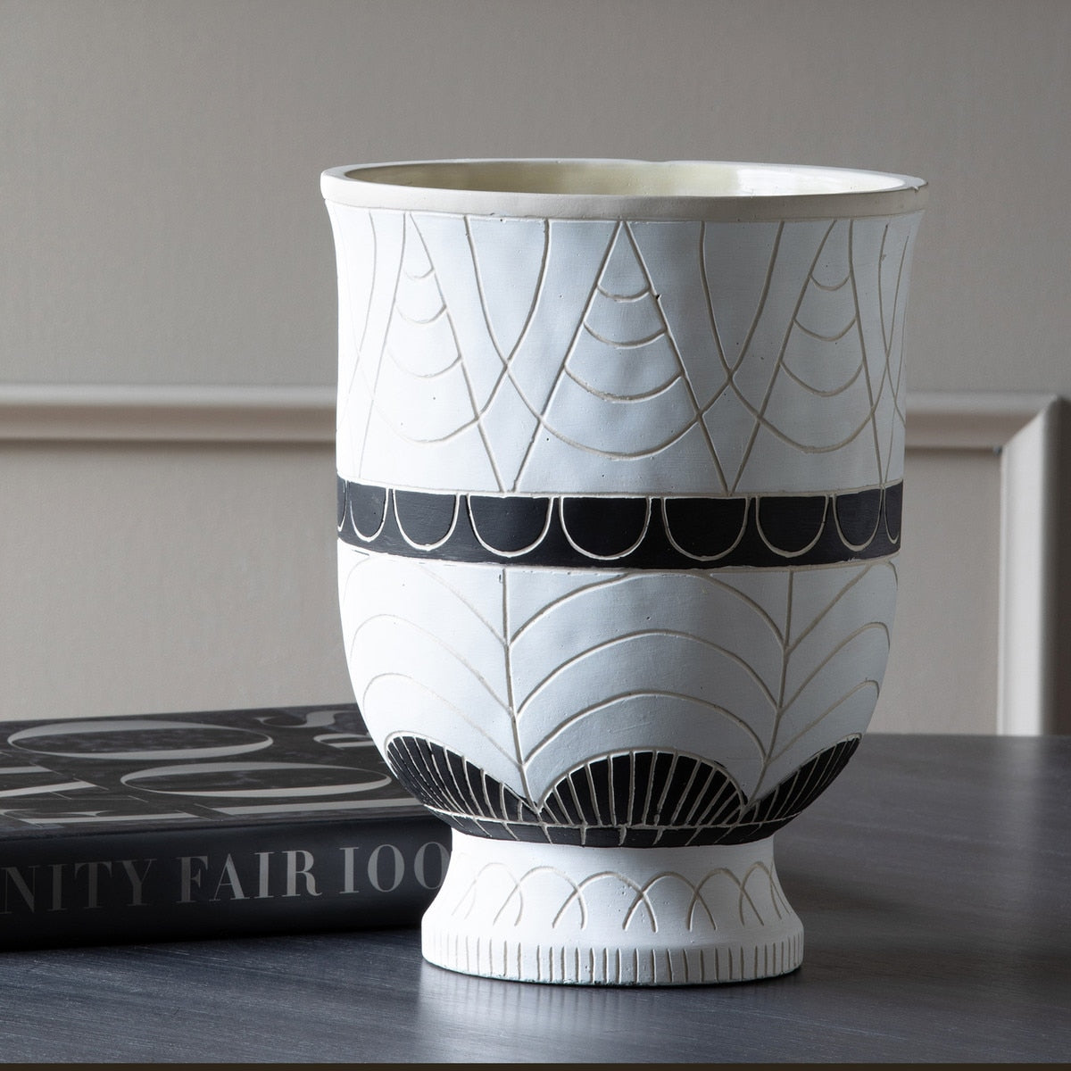 Del Sur Pattern Cement Pot, 9" style shot 2