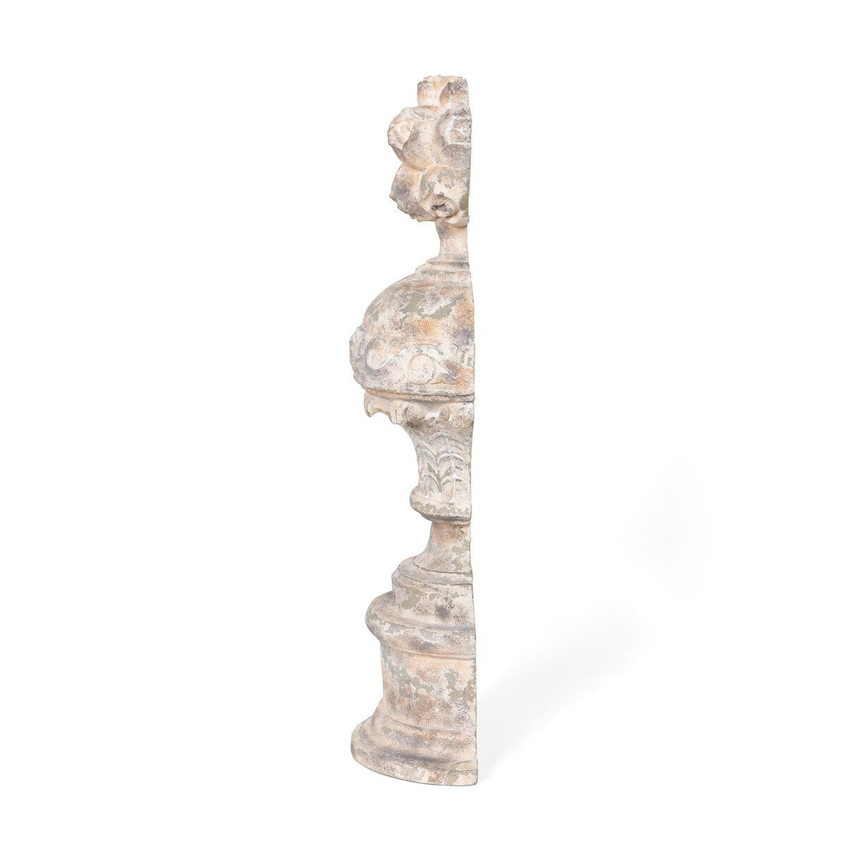 Montebello Bouquet Half Finial style shot 2