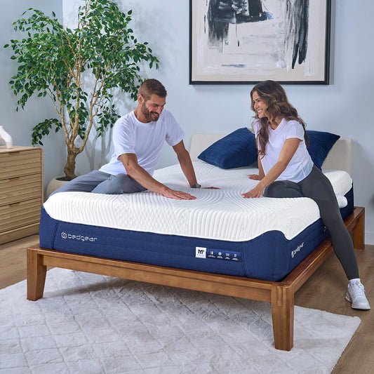 Best Mattresses for Side Sleepers (Comfort and Pressure Relief Guide)