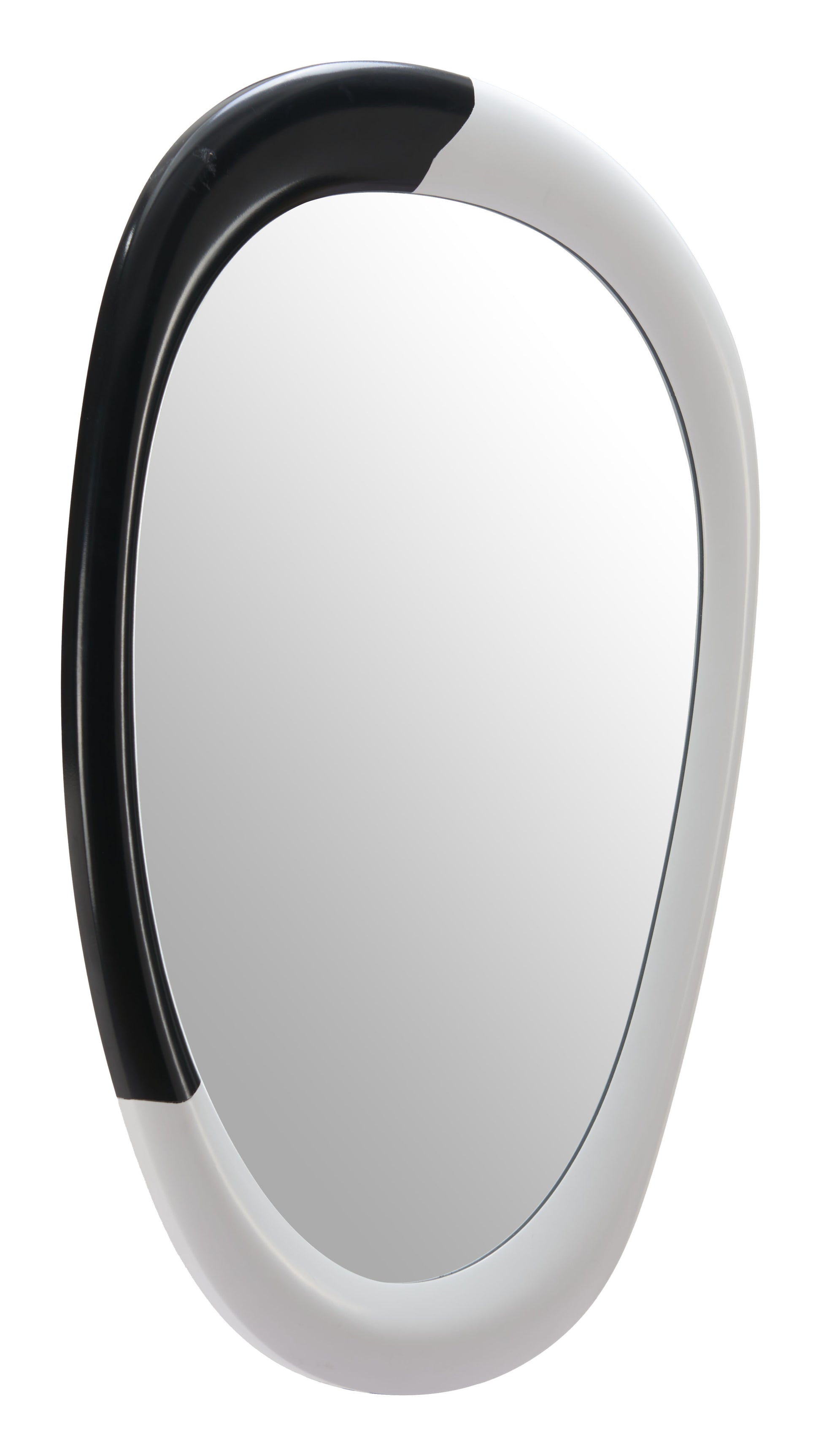 Muna Mirror White & Black style shot 1
