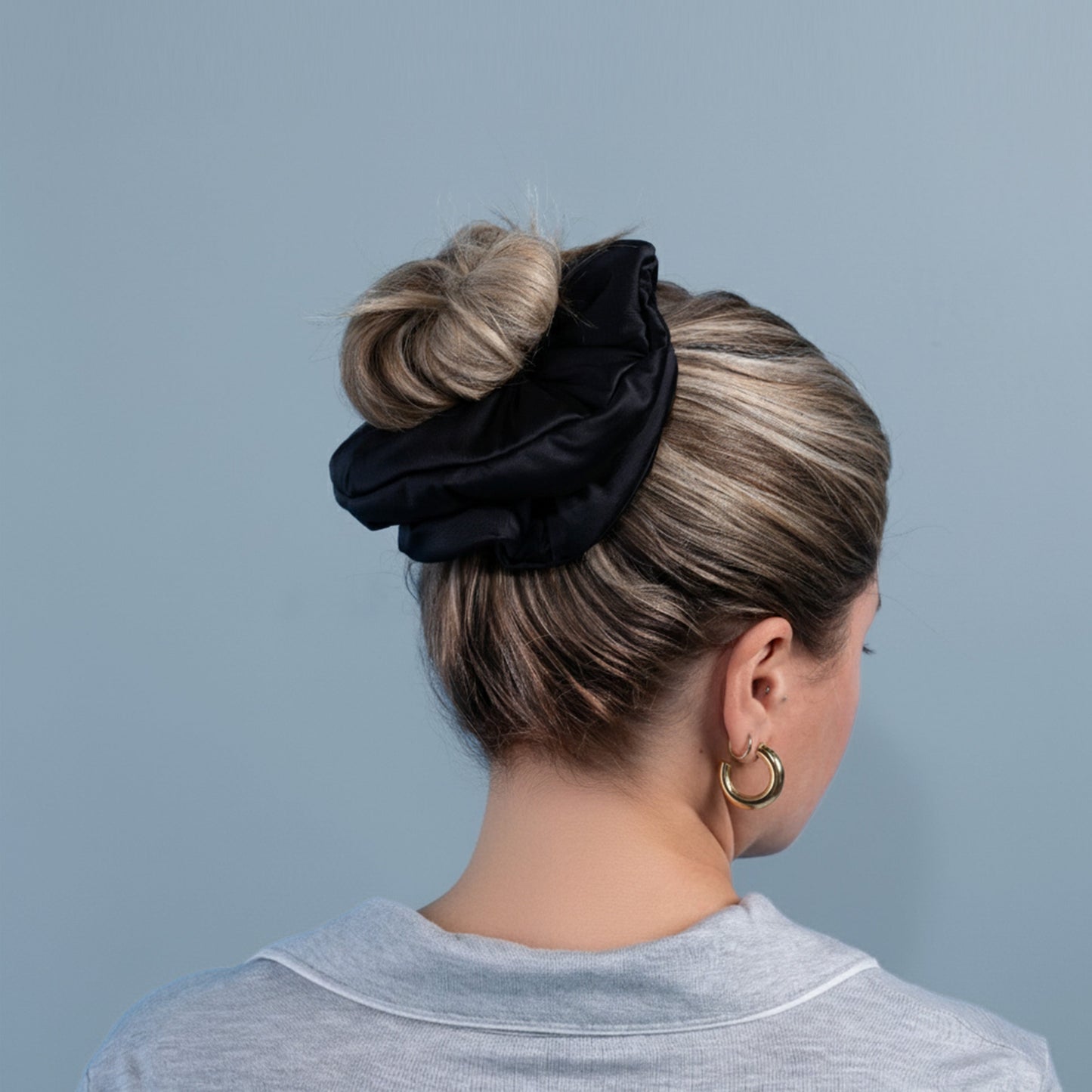 Hyper-Silk Plush PerformanceÂ® Scrunchie