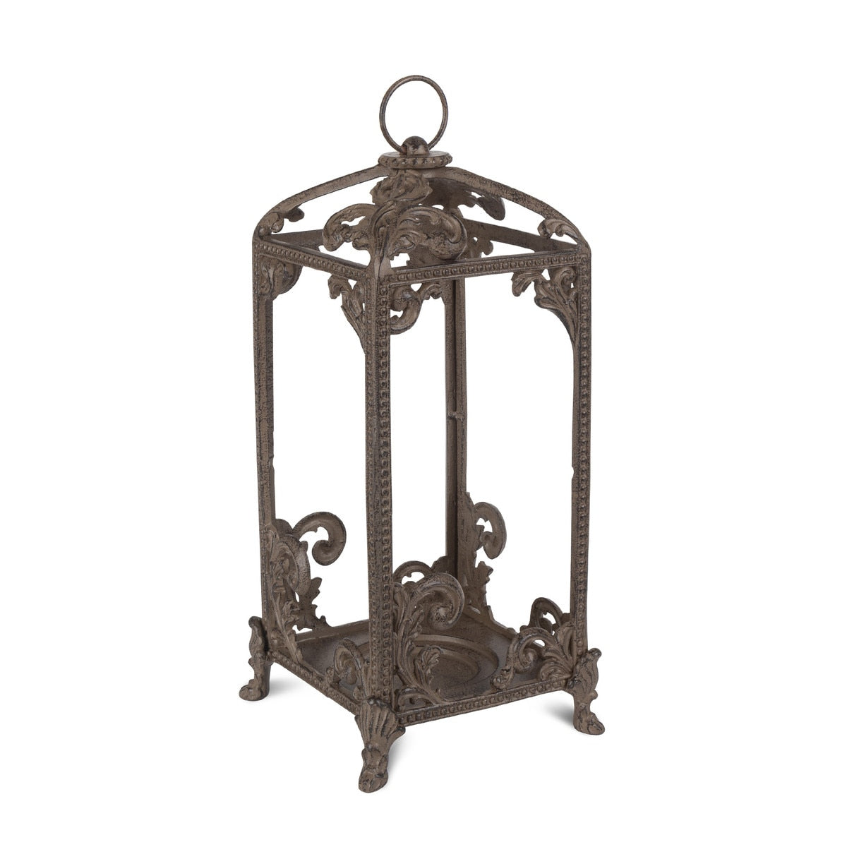 Acanthus Cast Aluminum Lantern, 17" style shot 1