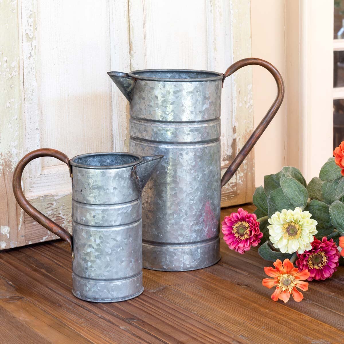 Tin Watering Can, Small style shot 2