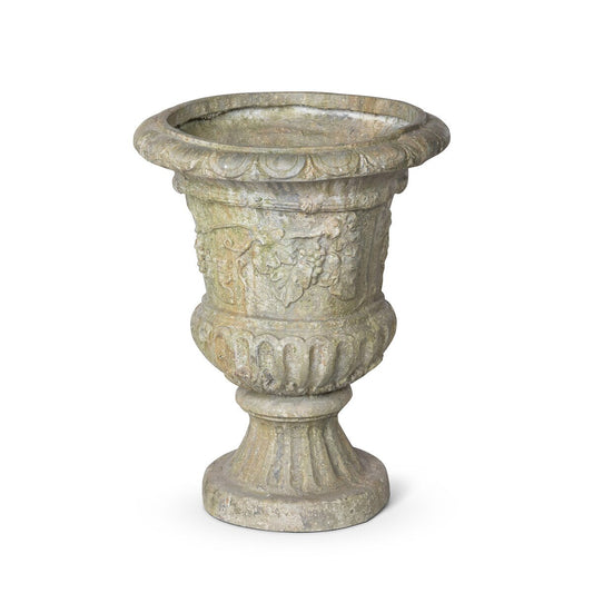 Courtyard Garden Urn style shot 1
