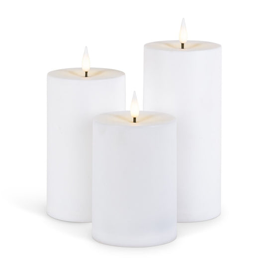 Indoor/Outdoor Flameless Pillar Candles with Remote, Set of 3 style shot 1