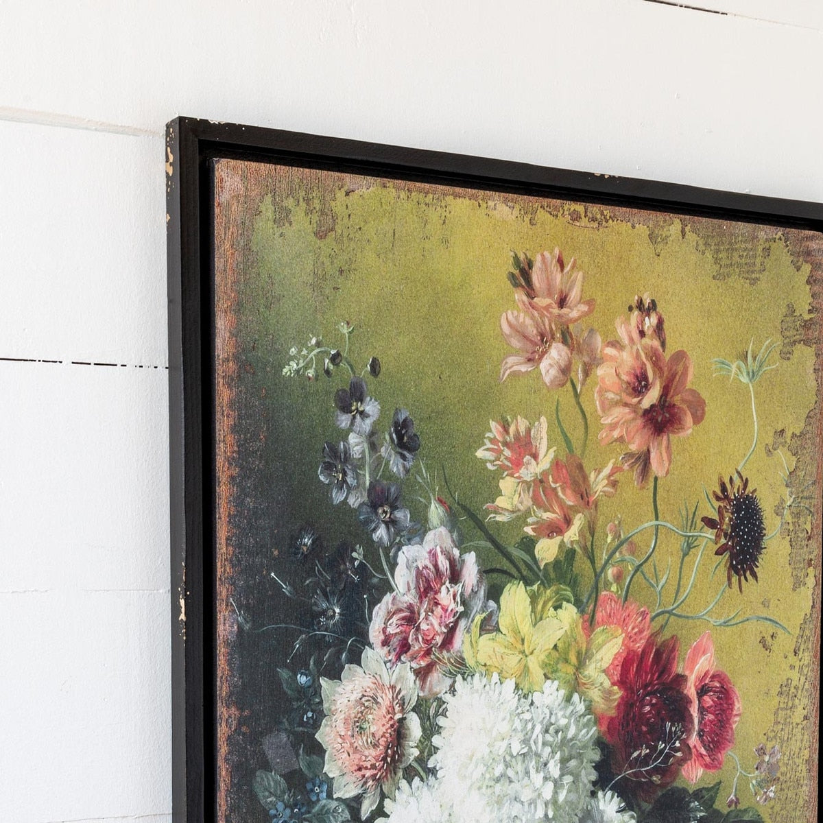 Classic Floral Prints, 2 Assorted Styles style shot 2