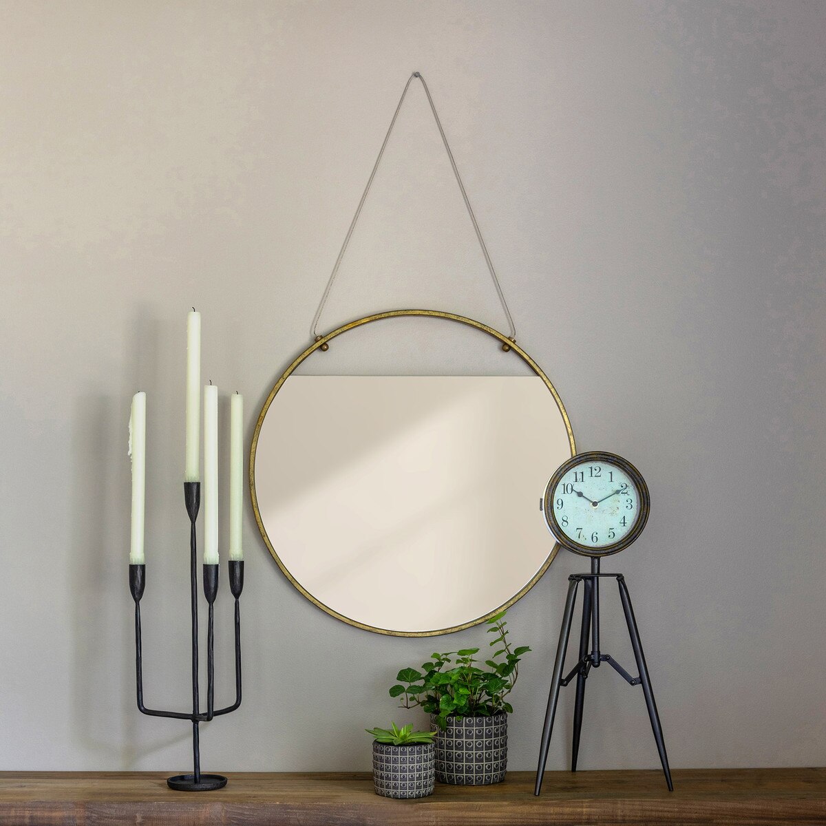 Gable Round Mirror style shot 2