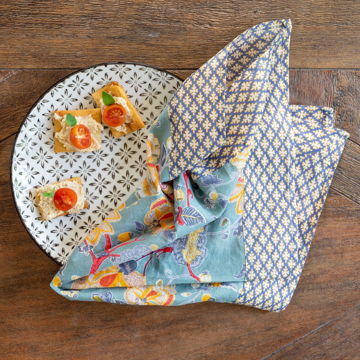 Cotton Voile Napkin, Malamar Teal style shot 1
