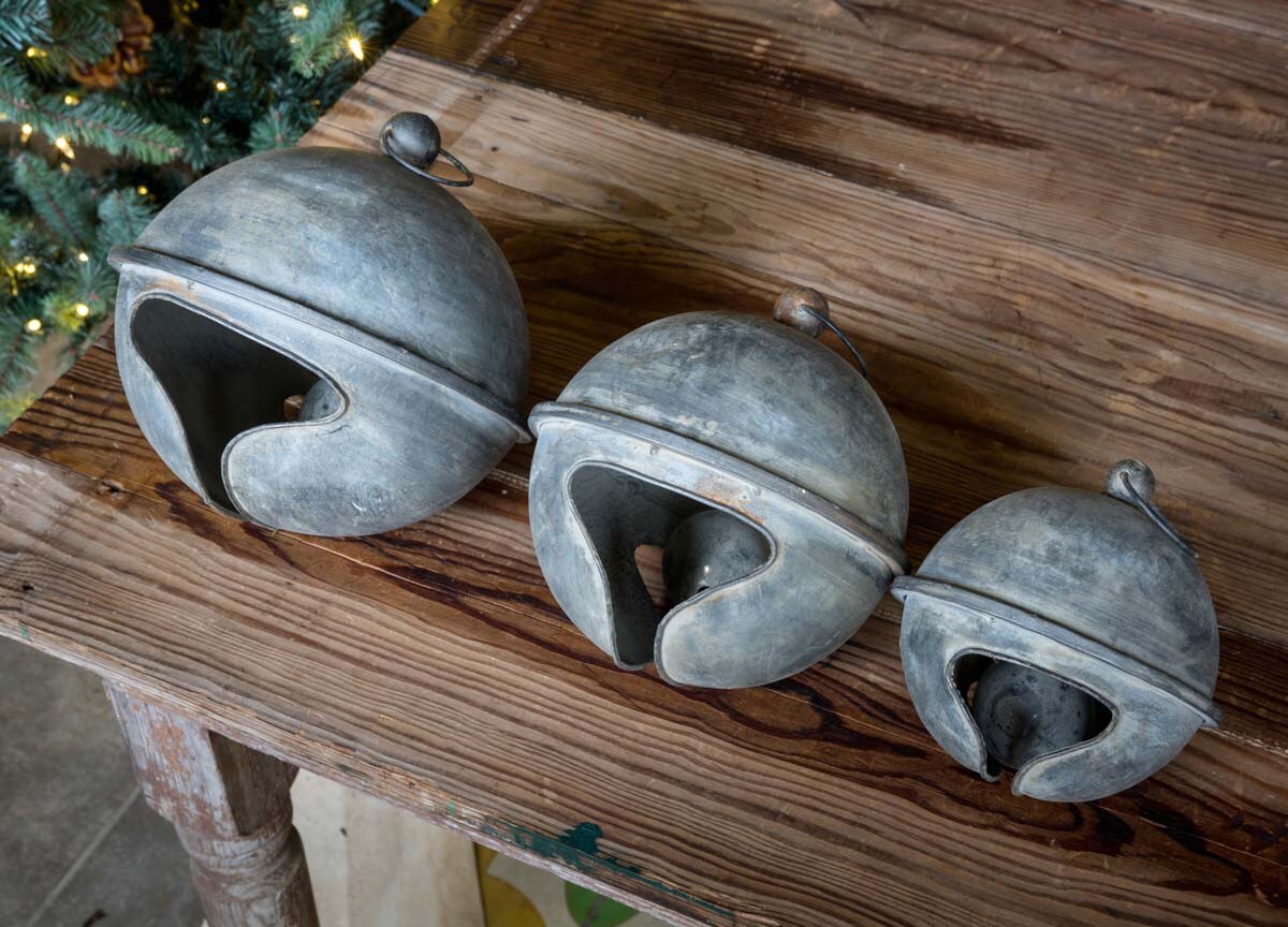 Weathered Tin Jingle Bell, Small style shot 2
