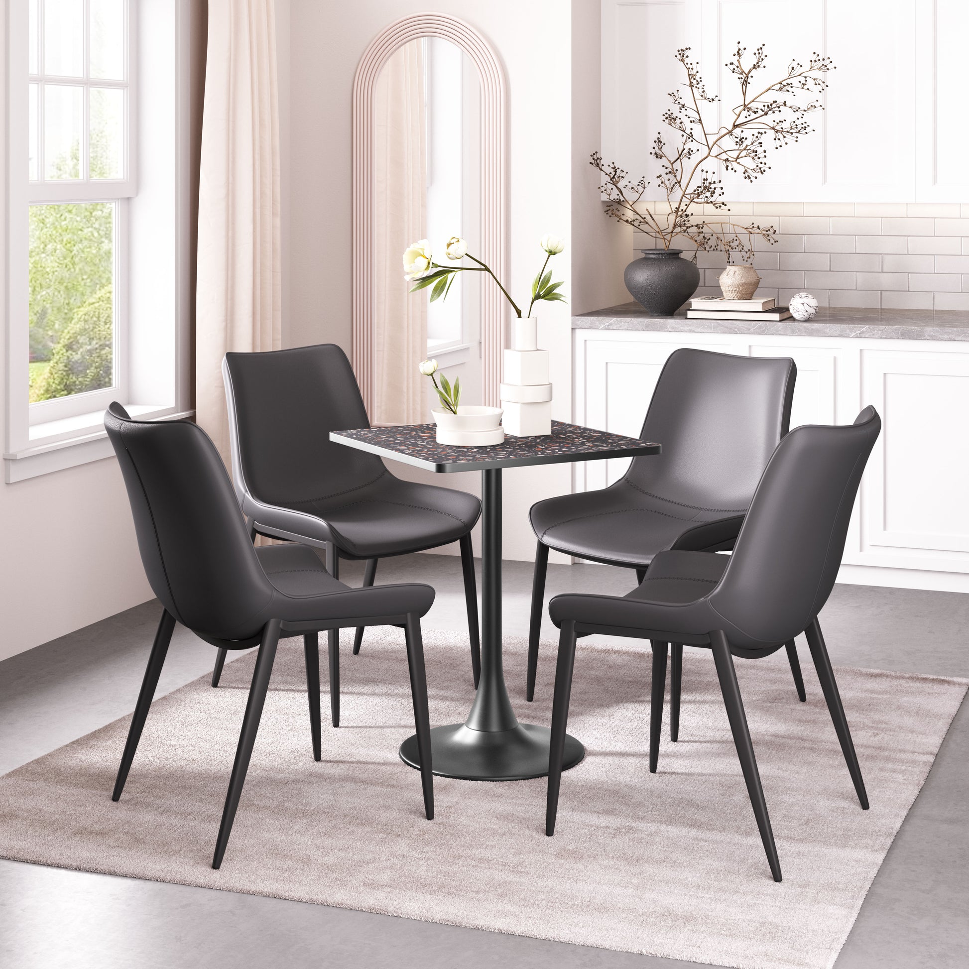 Spot Bistro Table Black style shot 2